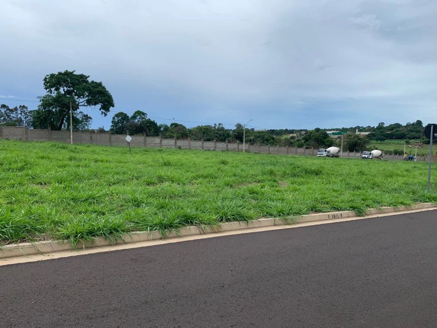 Terreno excelente topografia liberado construir