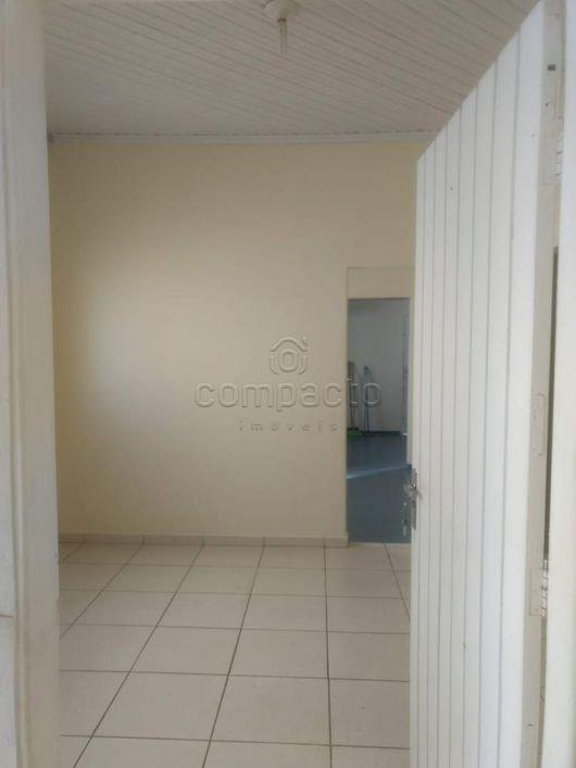Comercial Casa em São José do Rio Preto