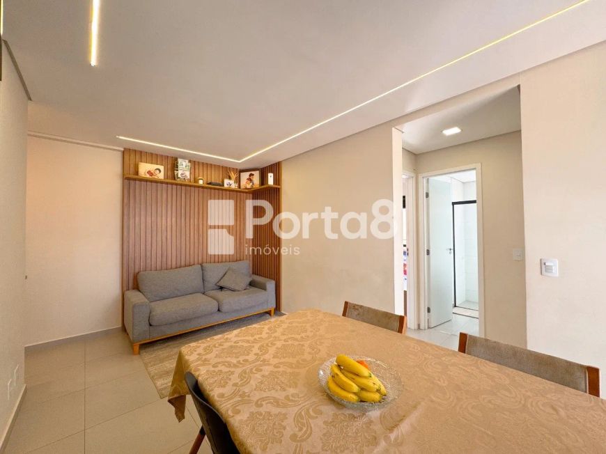 Apartamento sofisticado no HAUT Residence - Design moderno e funcional.