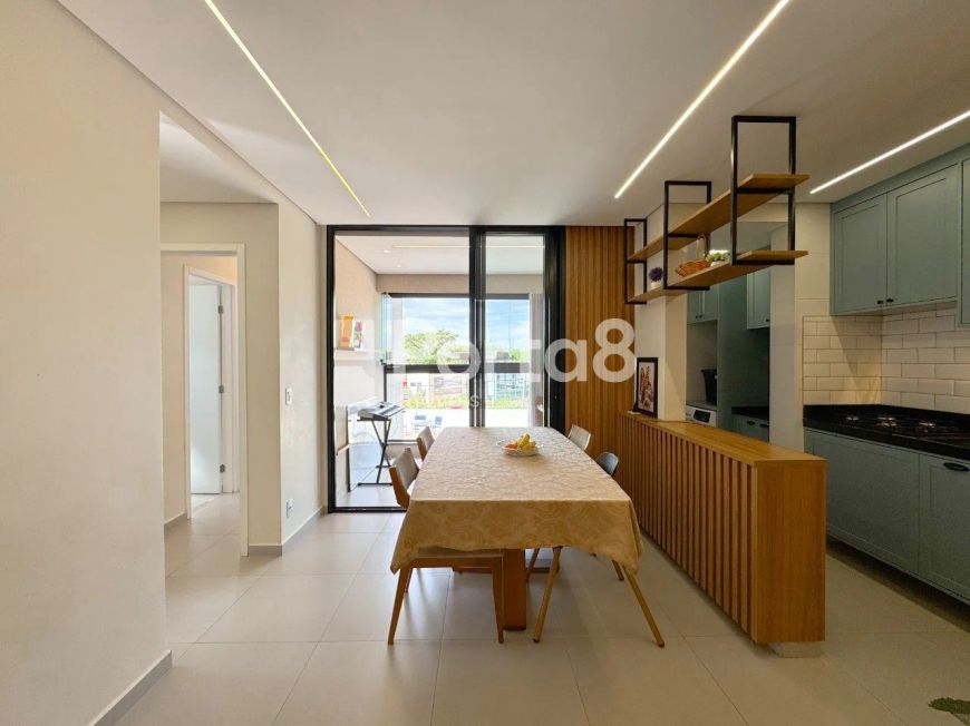 Apartamento sofisticado no HAUT Residence - Design moderno e funcional.