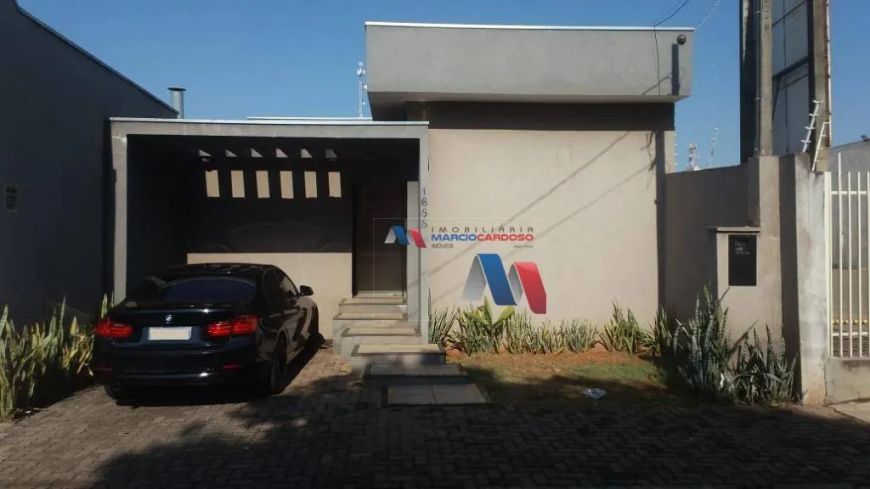 Casa com 1 dormitório à venda, 180 m² por R$ 700.000,00 - Parque Industrial - São José do Rio Preto/
