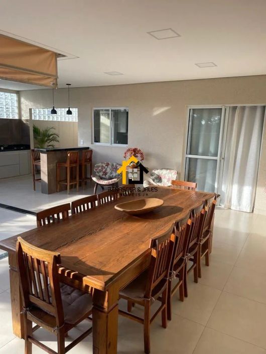 Casa com 3 dormitórios à venda, 110 m² por R$ 690.000,00 - Belvedere Terra Nova