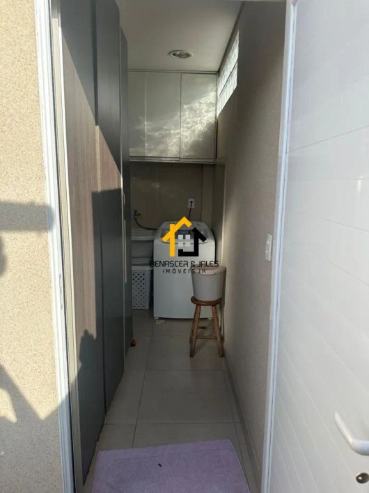 Casa com 3 dormitórios à venda, 110 m² por R$ 690.000,00 - Belvedere Terra Nova