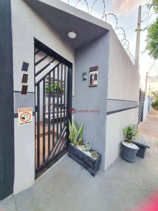 Casa com 3 dormitórios à venda, 111 m² por R$ 425.000 - Setparque - São José do Rio Preto/SP