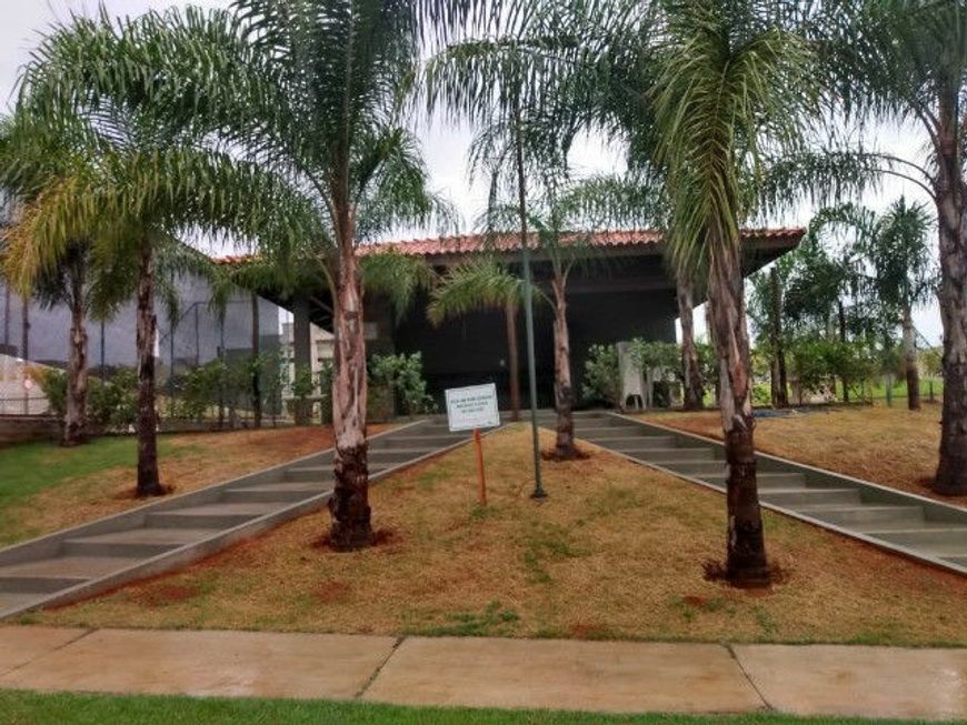 Terreno em Condomínio à venda no Residencial Figueira II São José do Rio Preto/SP