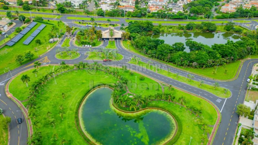 Damha 5 terreno de esquina com 569m²