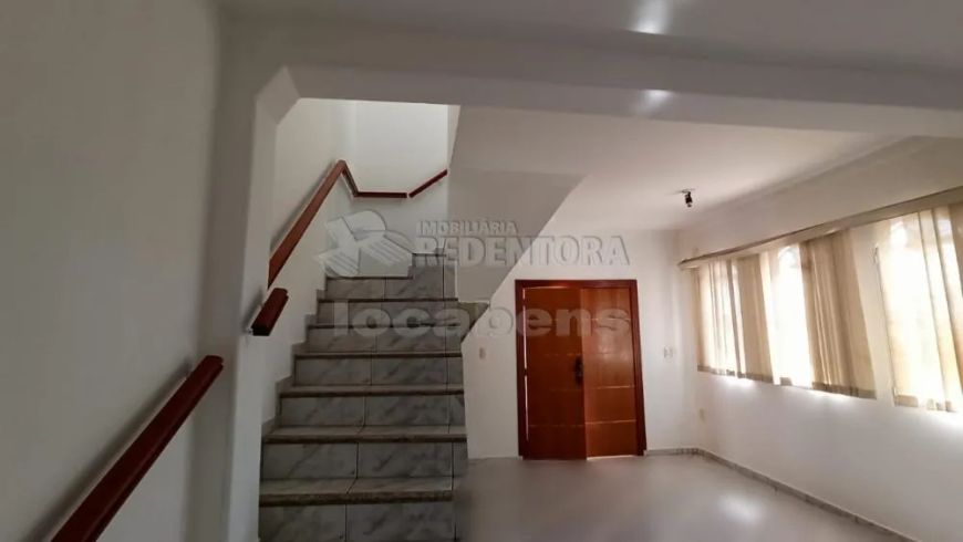 Casa Sobrado em São José do Rio Preto