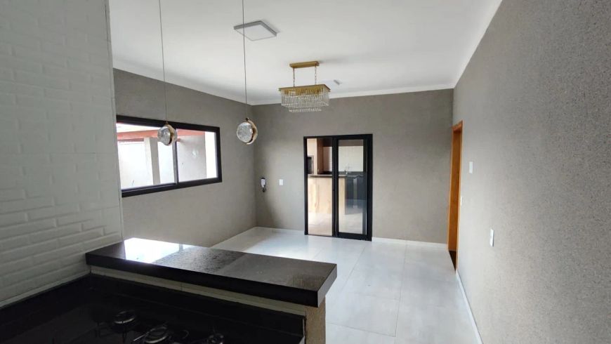 Vende-se Linda Casa no Vila Nobre São José do Rio Preto