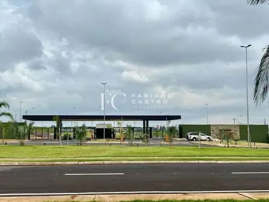 Ótimo Terreno com excelente localização no condomínio Quinta do Lago 2!