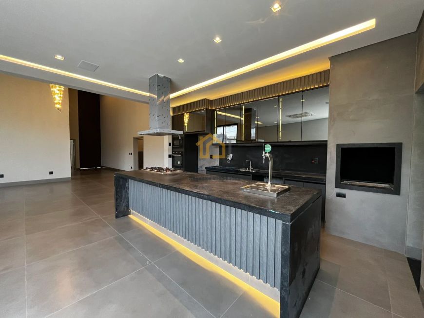 Casa incrivel no condominio Damha VI