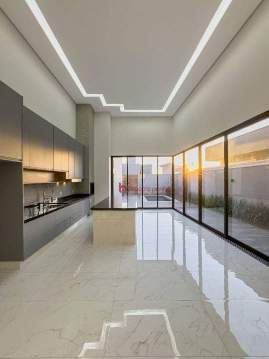 Casa com 3 dormitórios à venda, 252 m² por R$ 2.200.000 - Parque Residencial Damha VI - São José do