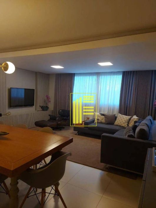 Vende-se apartamento 03 dormitórios e 02 vagas com lazer na zona sul