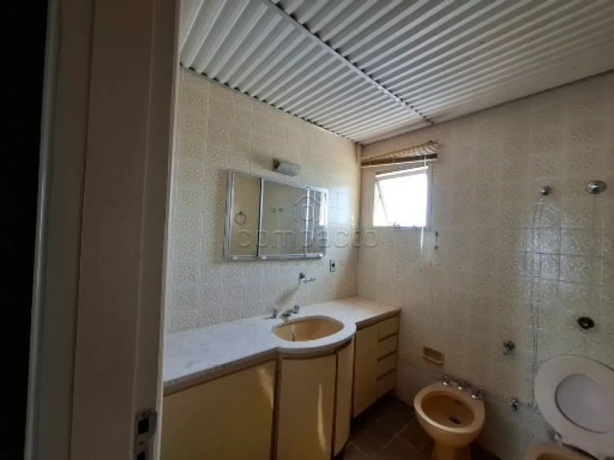 Apartamento Padrão em São José do Rio Preto
