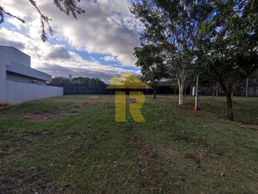 Terreno em Condomínio à Venda em São José do Rio Preto-SP - Bairro Maza Residencial - 239,68 m² de Á