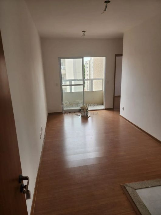 Apartamento Novo Rios di Itália com 02 dormitórios 01 banheiro 01 garagem churrasqueira
