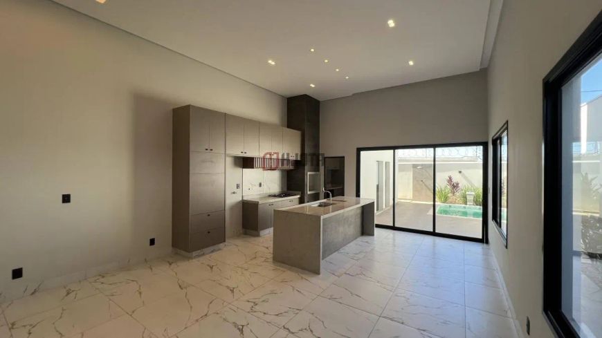 Casa de condomínio com 3 suítes, 200m², Quinta do Lago Residence