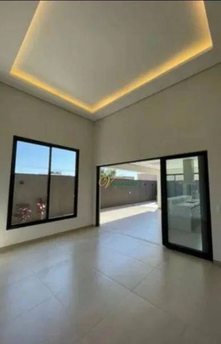 Casa 3 suítes , piscina no Buona Vita