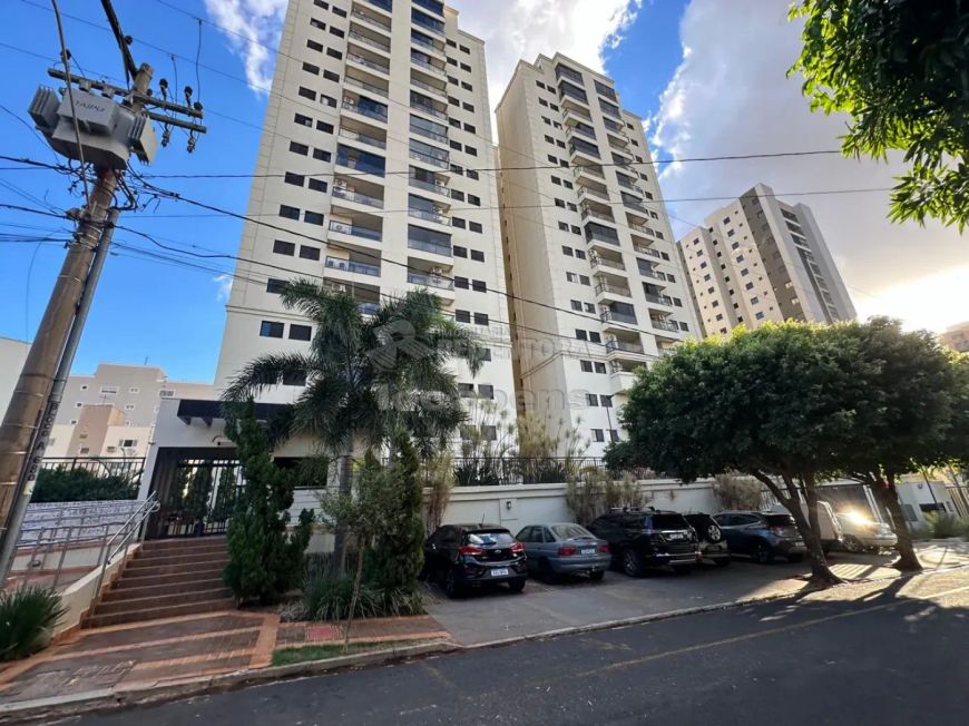 Apartamento Padrão em São José do Rio Preto