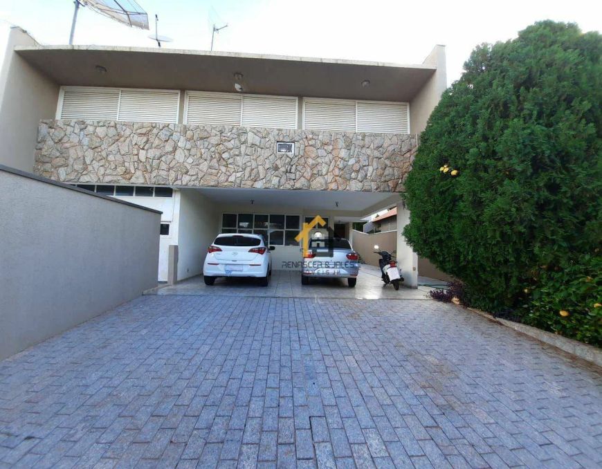 Sobrado com 4 dormitórios à venda, 320 m² por R$ 850.000,00 - Jardim Tarraf II - São José do Rio Pre
