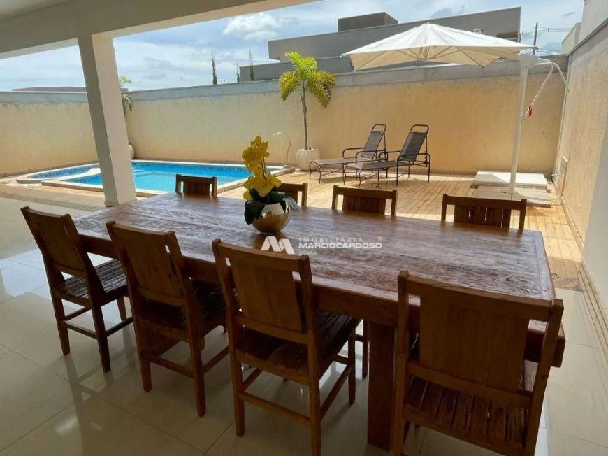 Casa com 3 dormitórios à venda, 240 m² por R$ 1.400.000,00 - RECANTO DO LAGO - São José do Rio Preto