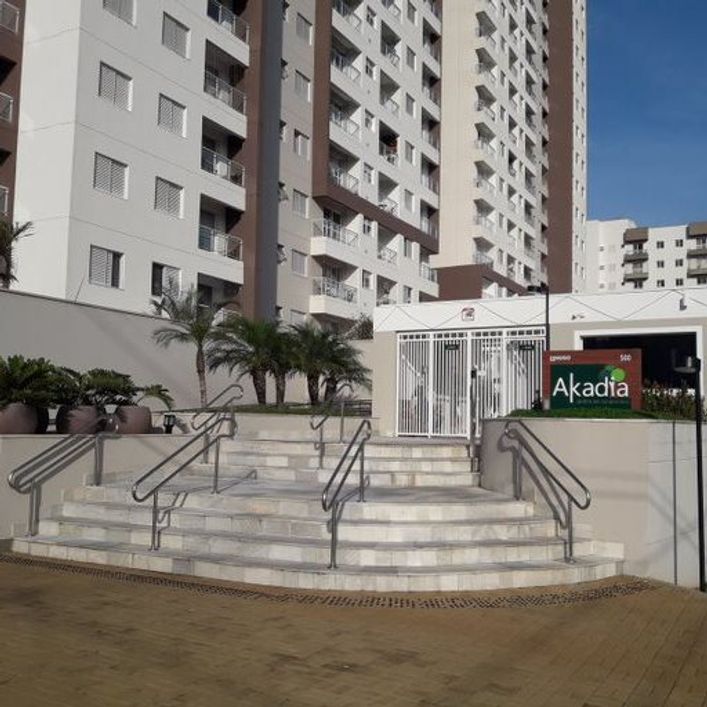 Apartamento no edifício Akadia Jardins, com 02 dormitórios, 02 vagas de garagem