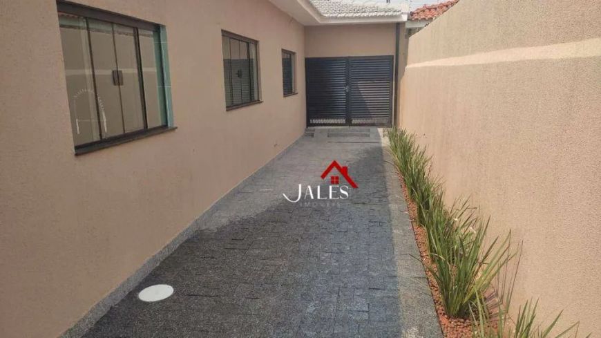 Casa com 4 dormitórios à venda, 230 m² por R$ 850.000,00 - Parque Residencial Comendador Mancor Daud