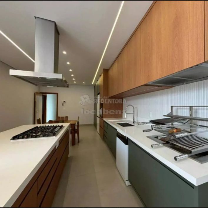Excelente Casa Residencial com 3 Dormitórios - Residencial Palestra