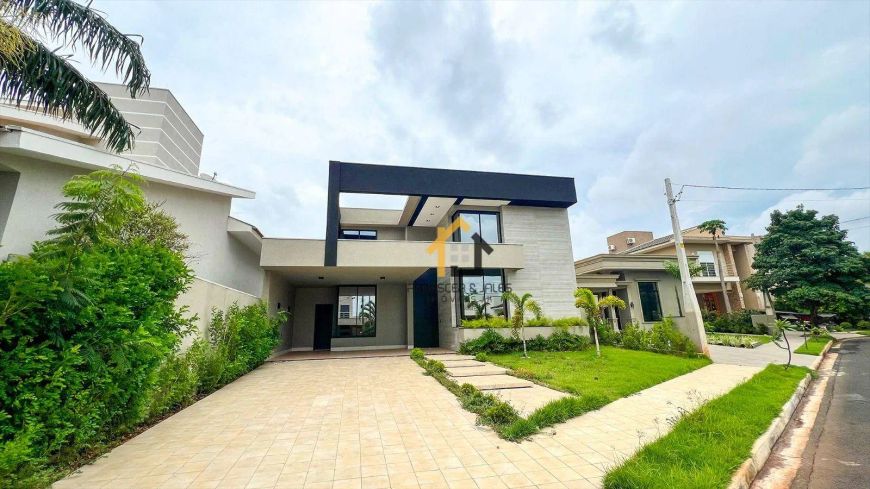 Casa com 3 dormitórios à venda, 223 m² por R$ 1.750.000,00 - Residencial Gaivota I - São José do Rio