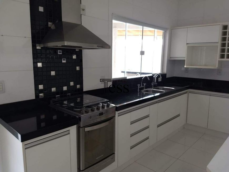 Casa em Condomínio à venda, 3 quartos, 1 suíte, Recanto do Lago - São José do Rio Preto/SP