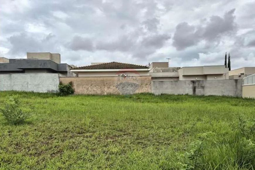 Terreno 275m² Village Damha II, excelente localização, em São Jose do Rio Preto