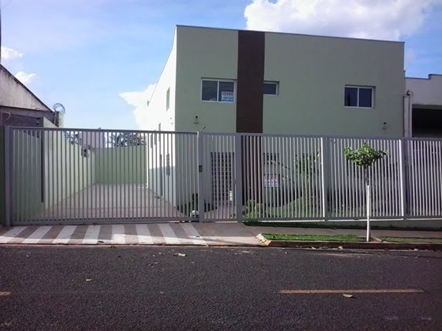 Vende-se barracão comercial novo no Distrito Industrial próximo ao Shopping Cidade Norte