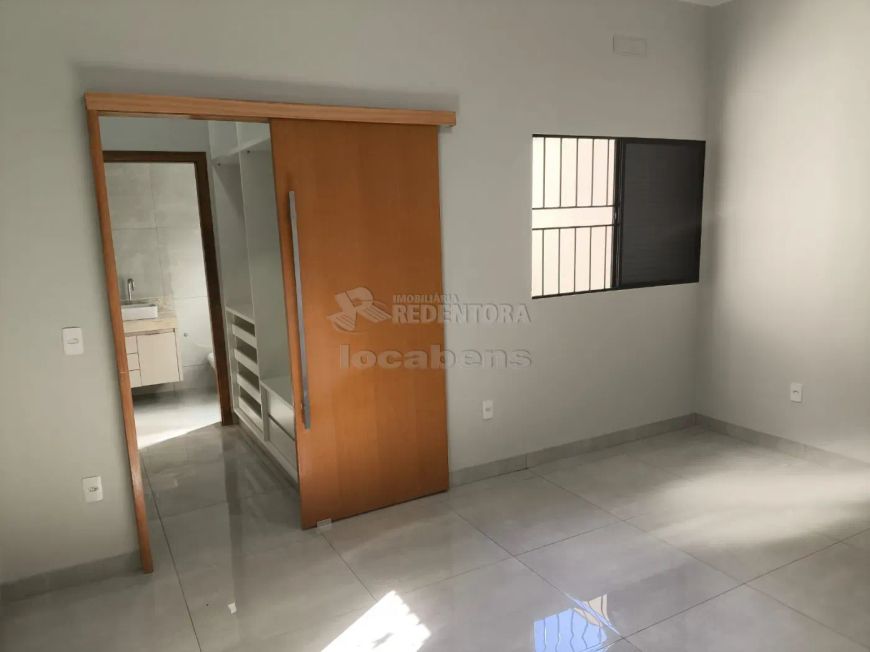 Casa Padrão em São José do Rio Preto