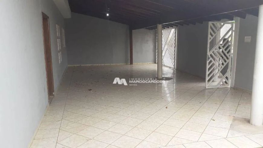 Casa com 3 dormitórios à venda, 232 m² por R$ 550.000,00 - Parque Residencial Cristo Rei - São José
