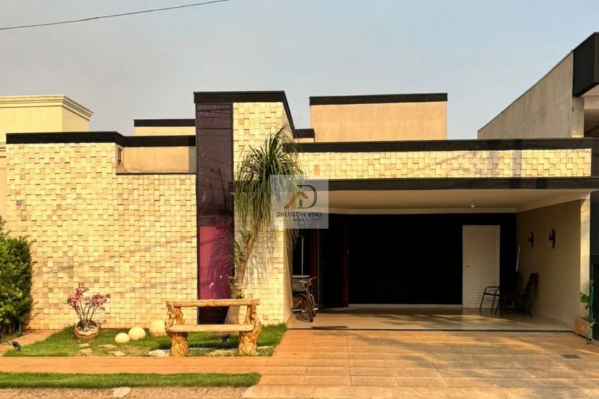 Casa à Venda em Condomínio Village Damha II, São José do Rio Preto - SP