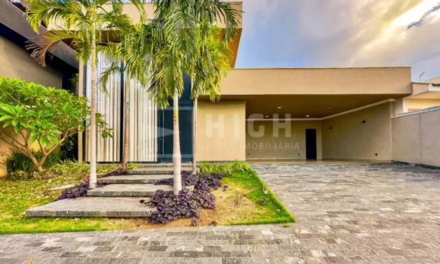 Casa térrea para venda no Condomínio Residencial Damha VI - Piscina aquecida e 3 suítes