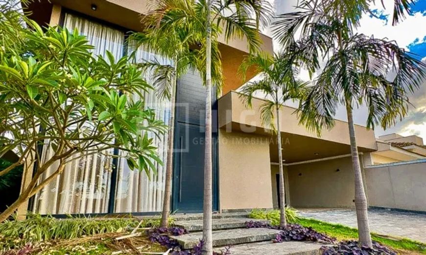 Casa térrea para venda no Condomínio Residencial Damha VI - Piscina aquecida e 3 suítes