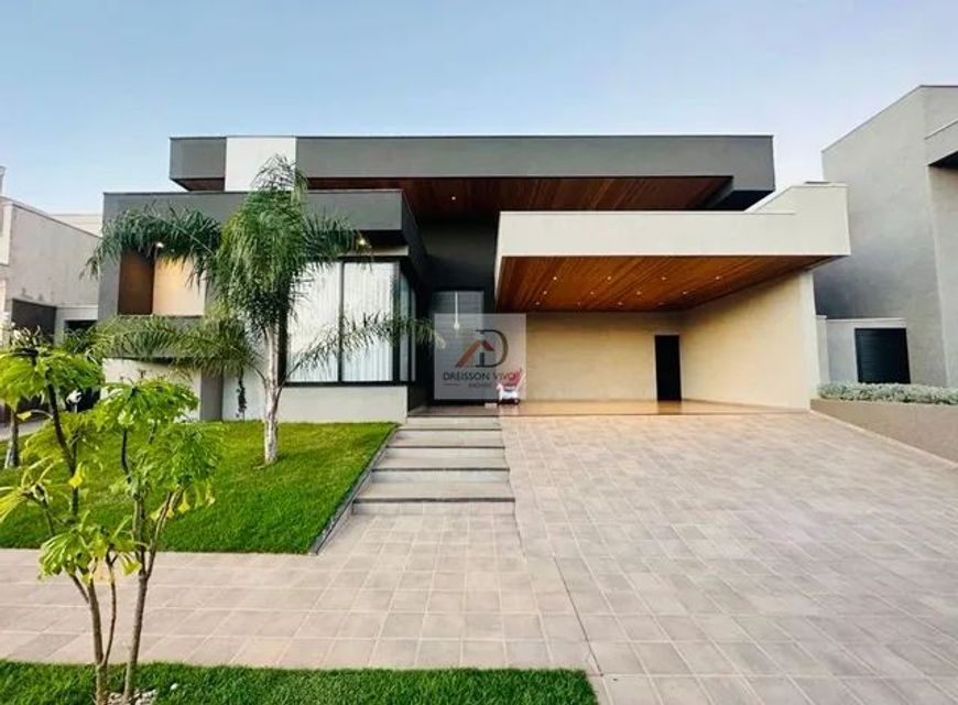 Casa à Venda em Condomínio Gaivota II, São José do Rio Preto - SP
