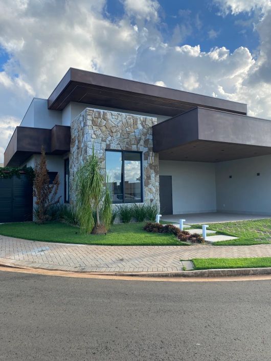 Lindo imóvel Maria Julia 3 suites, piscina privativa