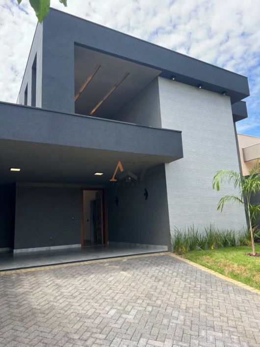 Casa de 3 suítes à venda no condomínio Quinta do Lago SJRP