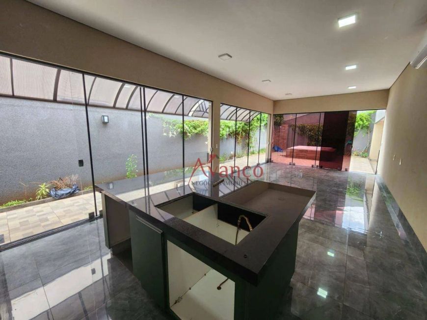 Casa com 4 dormitórios à venda, 264 m² por R$ 1.210.000 - Jardim Tarraf II - São José do Rio Preto/S