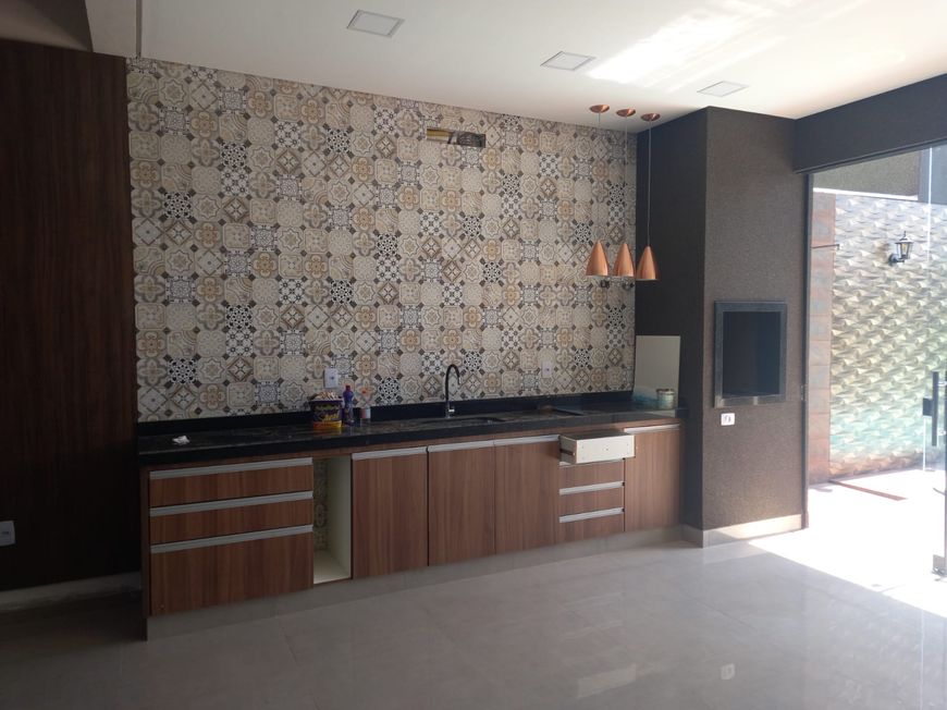 Excelente Sobrado - Bairro SetValley.