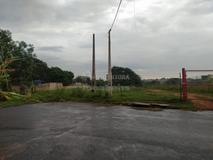 Vila Elmaz (Fazenda Felicidade) - Área de 33 metros x 90 metros (2.970 m²) - para venda, bom local