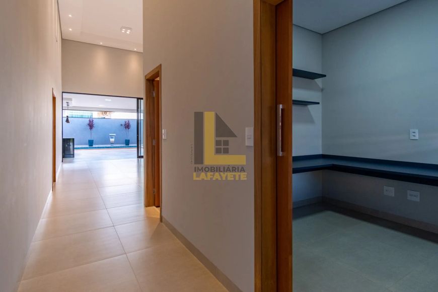 Casa 3 quartos 5 banheiros e 4 vagas à venda Recanto do Lago - São José do Rio Preto, SP