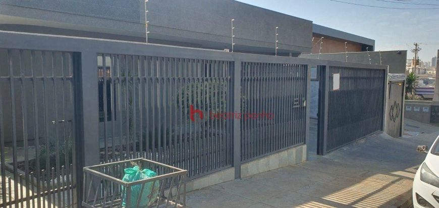 Casa com 3 dormitórios à venda, 280 m² por R$ 1.500.000,00 - Santos Dumont - São José do Rio Preto/S