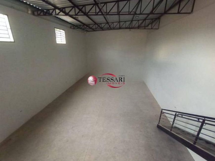 Vende salão comercial Vila Nossa Senhora do Bonfim, com 240 m2, com acessibilidade, mezanino, 2 banh