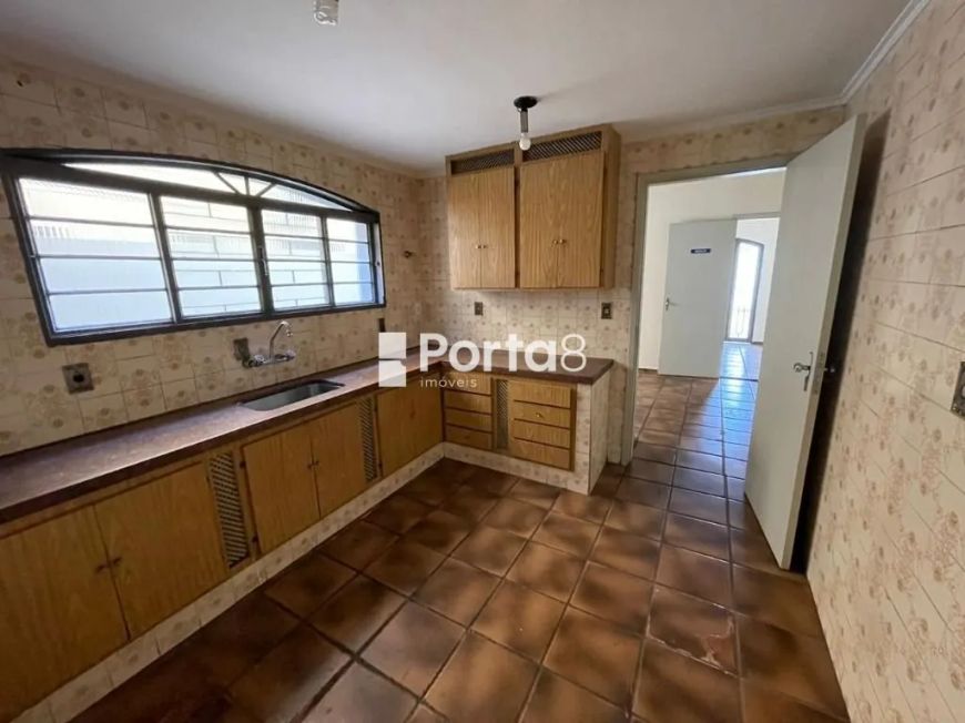 Sobrado Comercial na Vila Redentora, ao Lado dos Principais Hospitais e Shoppings de São José do Rio