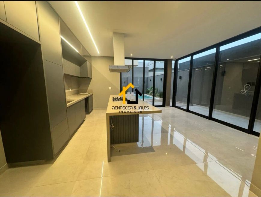 Casa com 3 Suítes à venda, 238 m² por R$ 1.650.000 - Quinta do Lago - São José d