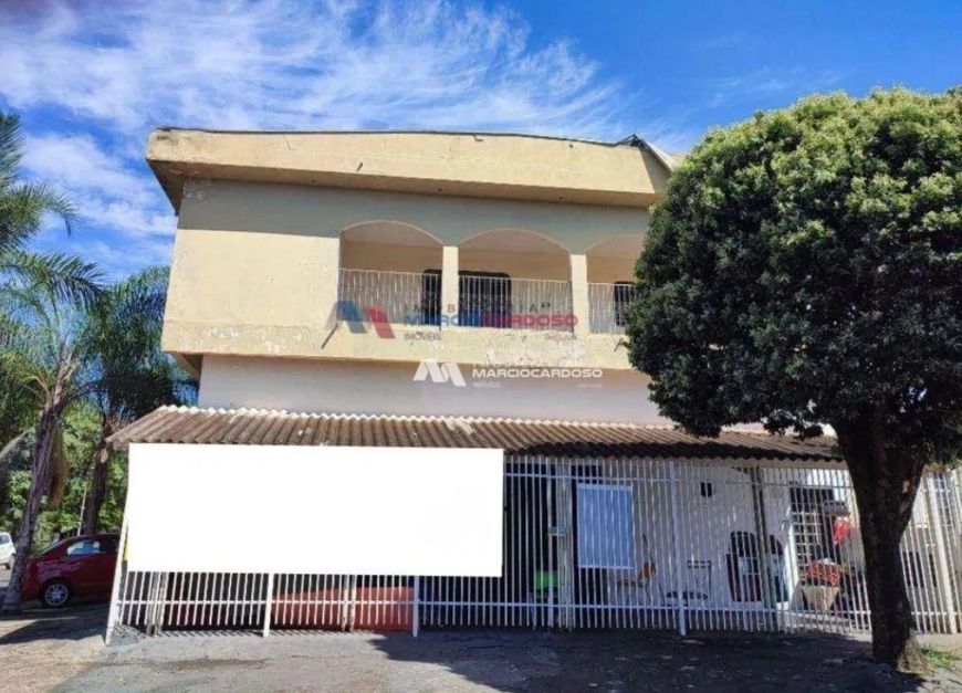 Sobrado com 4 dormitórios à venda, 840 m² por R$ 1.000.000,00 - Jardim Ouro Verde - São José do Rio