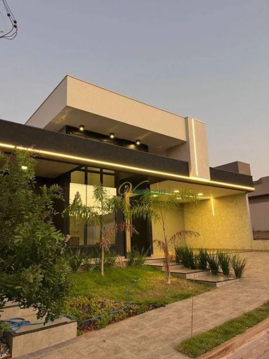 Casa com 3 dormitórios à venda, 186 m² por R$ 1.450.000,00 - Village Provence - São José do Rio Pret