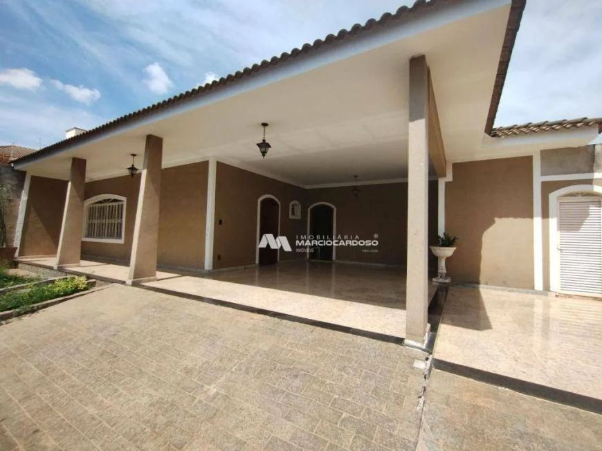 Casa com 3 dormitórios à venda, 540 m² por R$ 1.800.000,00 - Parque Residencial Comendador Mancor Da